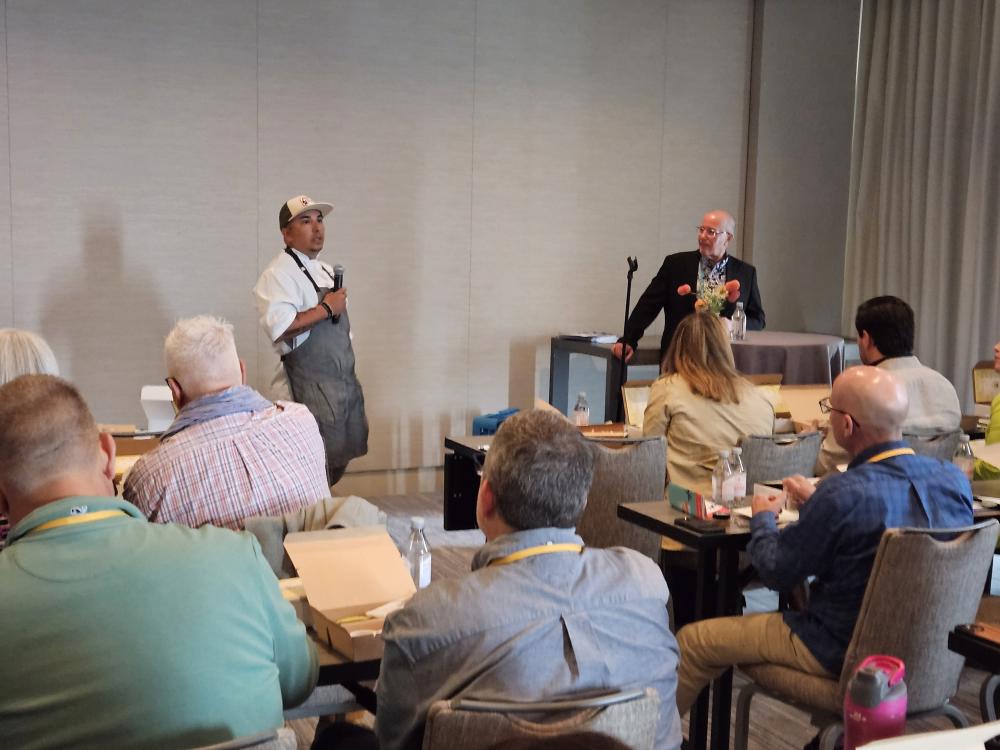 Chef Hernandez and Terry Splane at the Tasting Toolbox session where attendees participated in a California avocado flavor-pairing exercise.